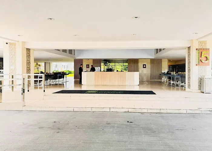 Apartment Budget Bliss Staycation Manila