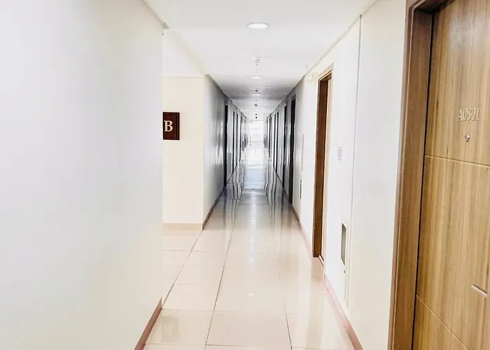 Budget Bliss Staycation Apartment *